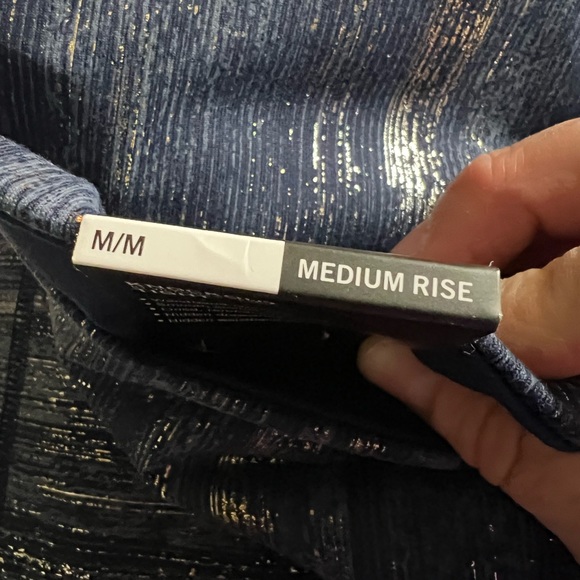 NWT. KNOCKOUT BY VICTORIA'S SECRET
TIGHT. Size Medium with Medium Rise. - Picture 6 of 7